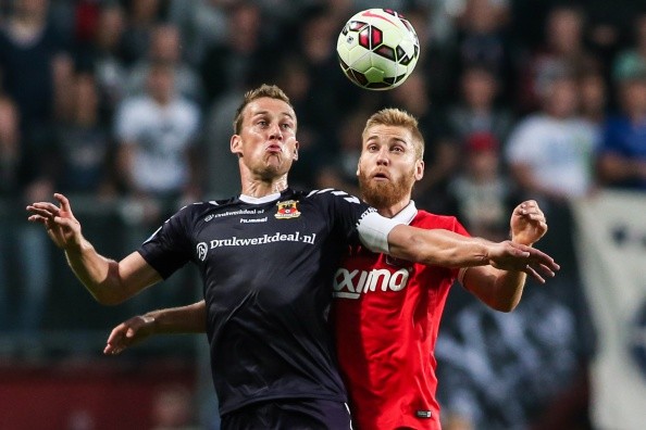 61杆领先 61杆领先