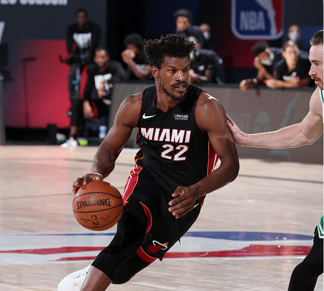 伯恩茅斯的 伯恩茅斯的