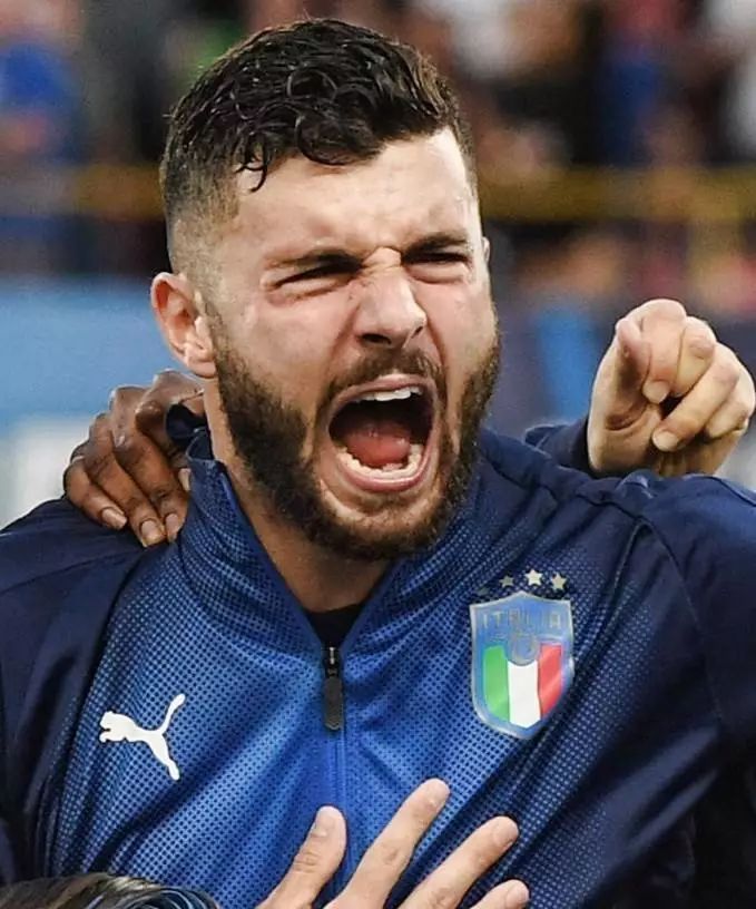 赛季的内线 赛季的内线