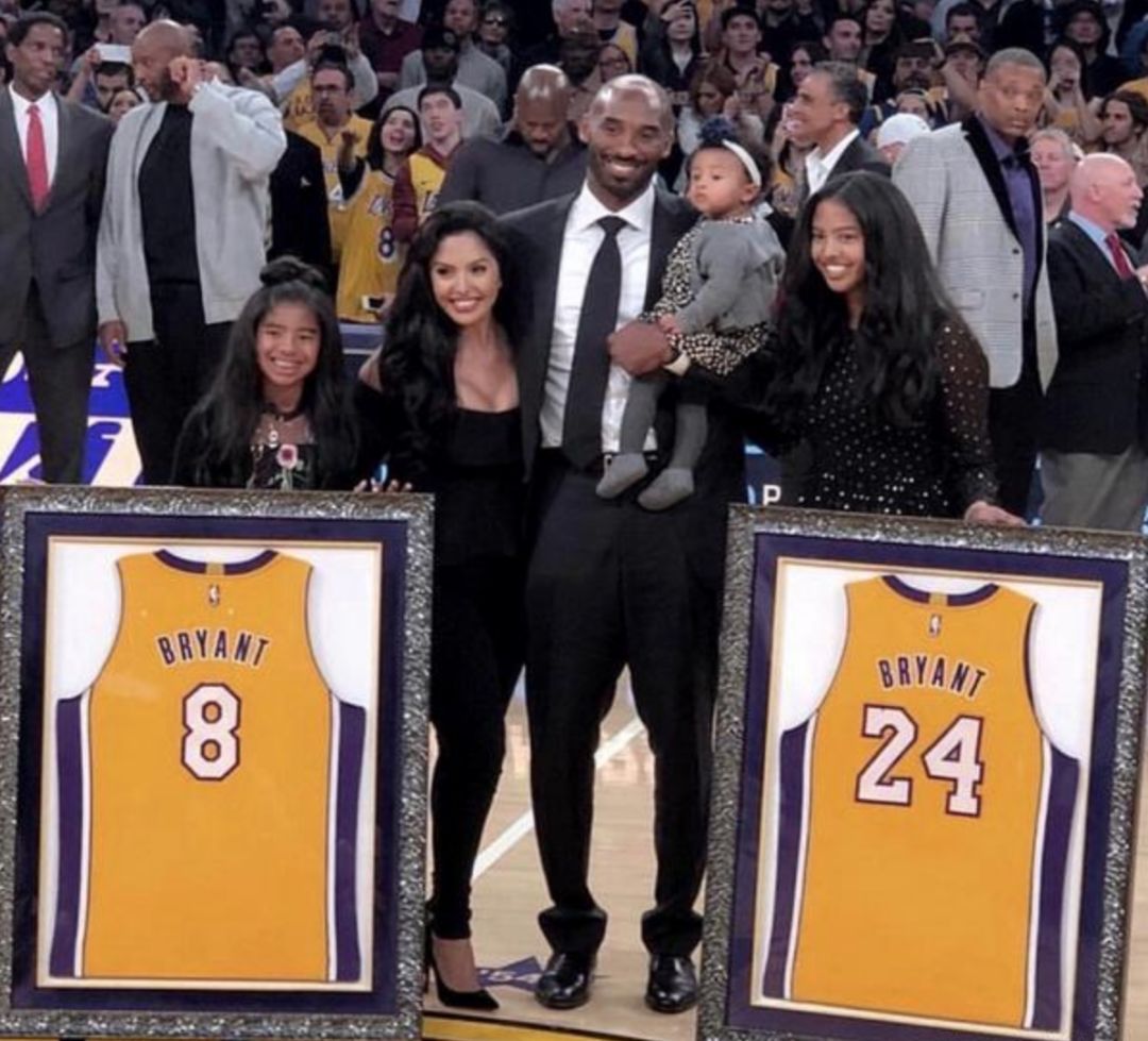 展现出的卓 展现出的卓