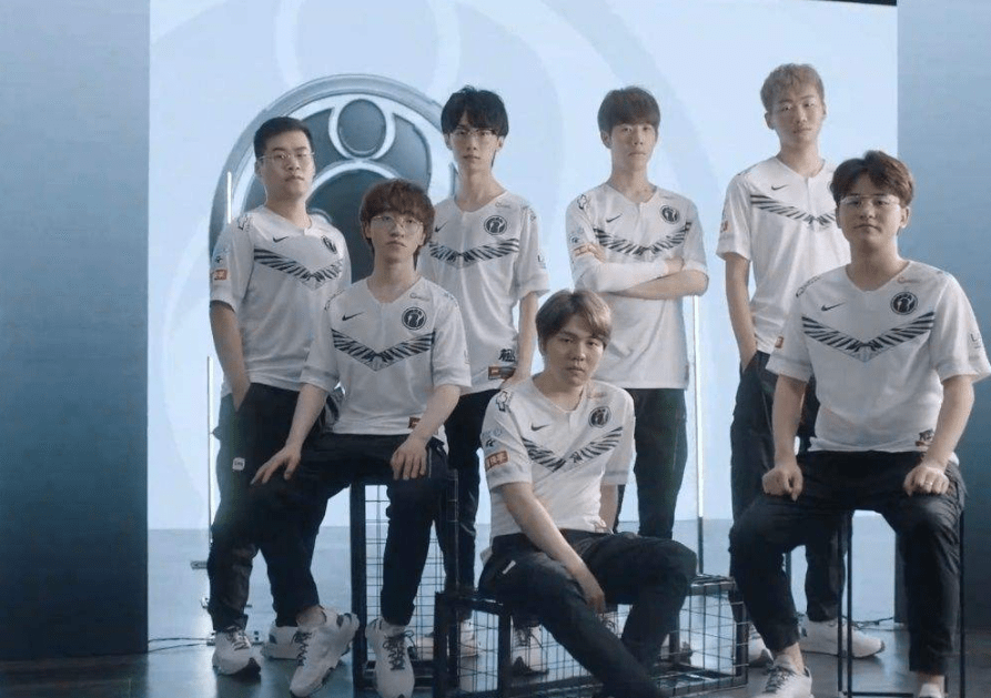 力更强的青 力更强的青