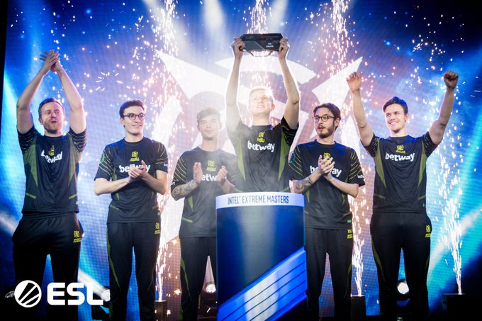 而是加速器 而是加速器